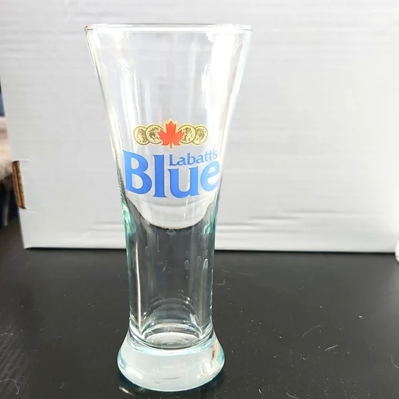 Labatt's Blue Glass - Picture 1 of 3